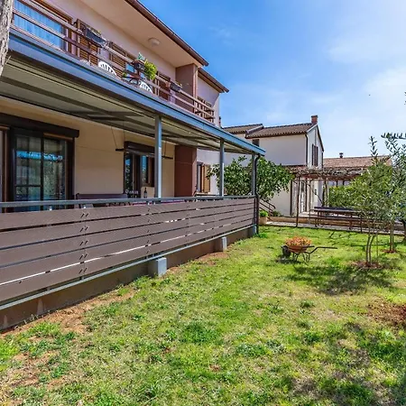 Spacious And Comfortable In Medulin, Croatia شقة *