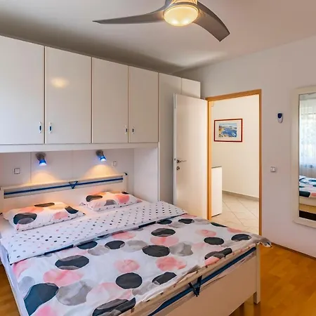 شقة Spacious And Comfortable In Medulin, Croatia *