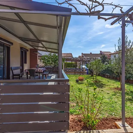 Spacious And Comfortable In Medulin, Croatia شقة *