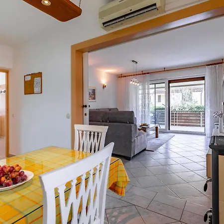 Spacious And Comfortable In Medulin, Croatia شقة *